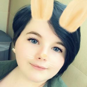 Meet your Posher, Mandy